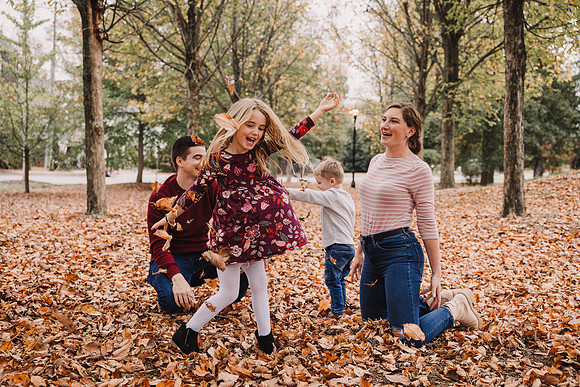 card family 2024 by monica carlson photography