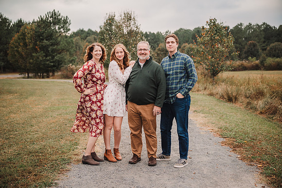Ciccarone family 2024 by monica carlson photography