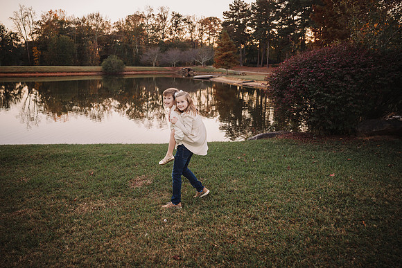 abraham family 2024 by monica carlson photography