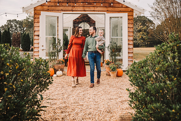 bloomingdale family 2025 by monica carlson photography