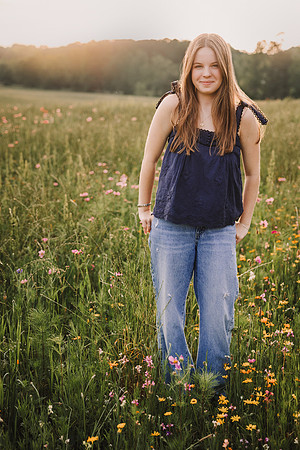 smith senior wildflowers 2025 by monica carlson photography
