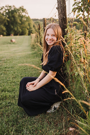 smith senior wildflowers 2025 by monica carlson photography