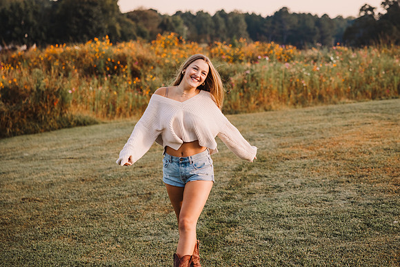 kailey senior 2025 by monica carlson photography