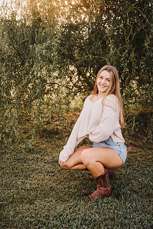 kailey senior 2025 by monica carlson photography