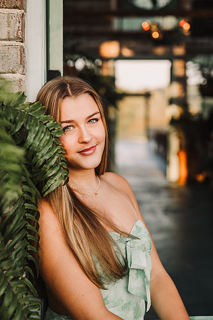 kailey senior 2025 by monica carlson photography