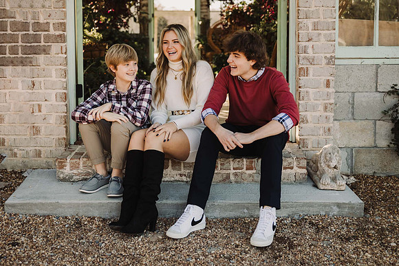 german family santa 2022 by monica carlson photography