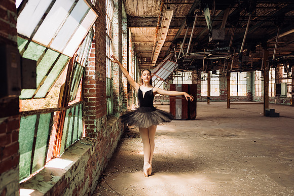 georgia at lindale mill 2024 by monica carlson photography