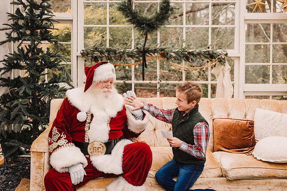 nash family santa 2025 by monica carlson photography