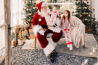 santa greenhouse day one 2024 family by monica carlson photograp
