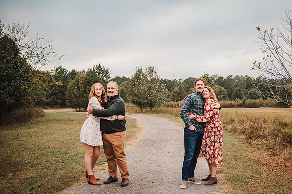 Ciccarone family 2024 by monica carlson photography