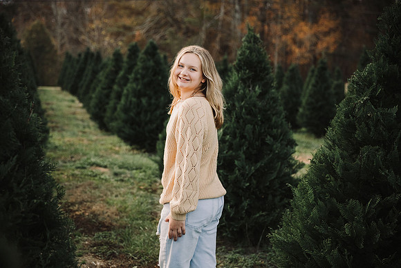 Christmas Tree Farm Mini Sessions