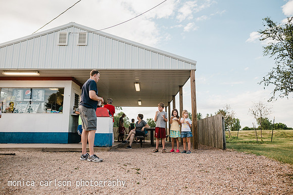 sutton, NE vacation by monica carlson photography