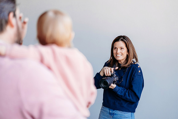 Behind the scenes at a photo session with monica carlson photography