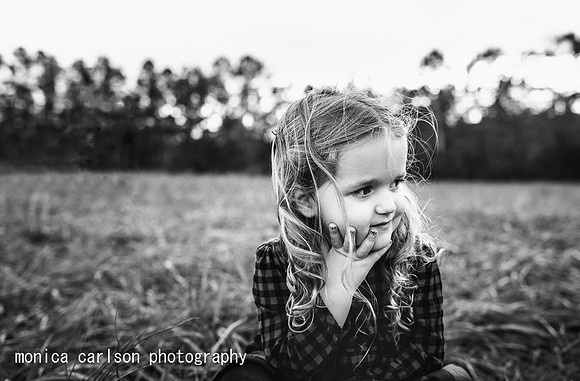 skouras family session by monica carlson photography
