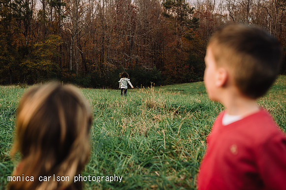 skouras family session by monica carlson photography