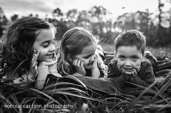 skouras family session by monica carlson photography