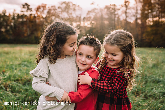 skouras family session by monica carlson photography