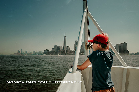king of the world by monica carlson posted on the Click Pro Dail