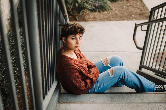 lexi's senior photos 2023 monica carlson photography