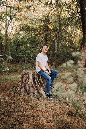 luca parker senior by monica carlson photography