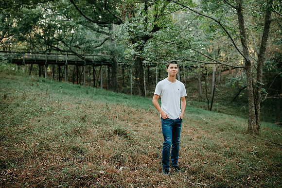 luca parker senior by monica carlson photography