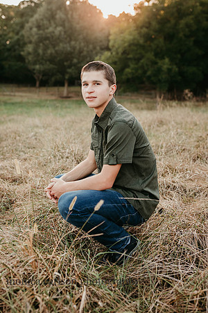 luca parker senior by monica carlson photography