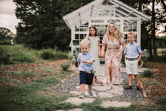 tortello family 2020 by monica carlson photography