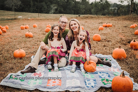 pettersen family 2019 by monica carlson photography