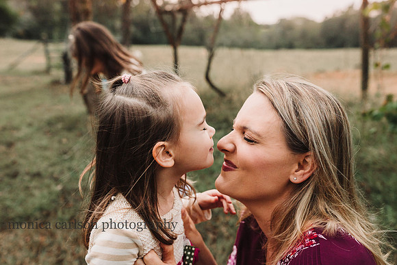 pettersen family 2019 by monica carlson photography