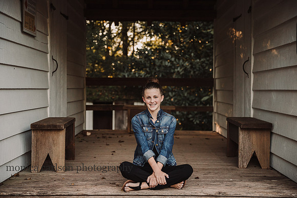 tween sister sitting cross cross applsauce in Roswell, GA