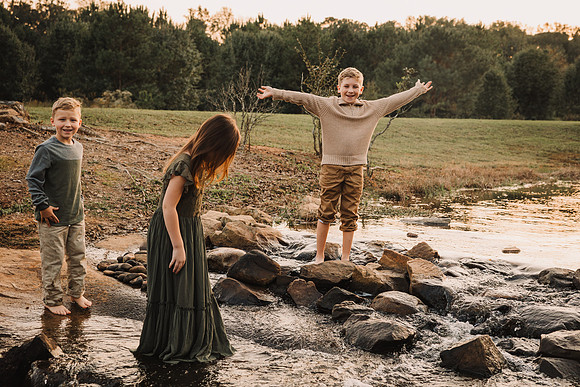 mcoy extended family 2024 by monica carlson photography