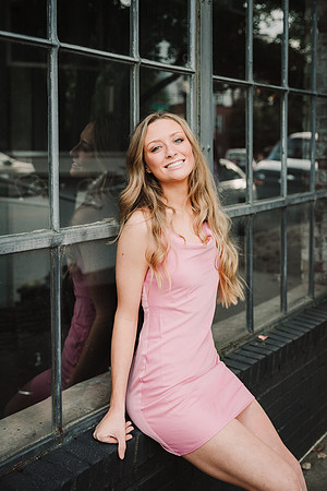 jackson street bridge seniors 2020 by monica carlson photography